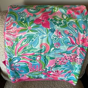 Lilly lounge beach towel